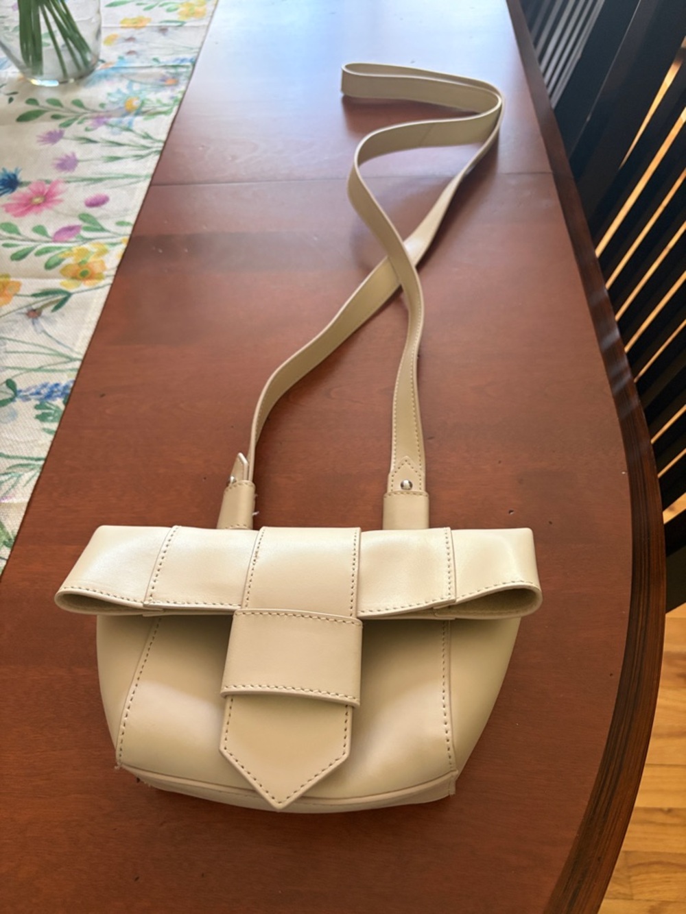 Banana Republic Cream Crossbody Shoulder Bag